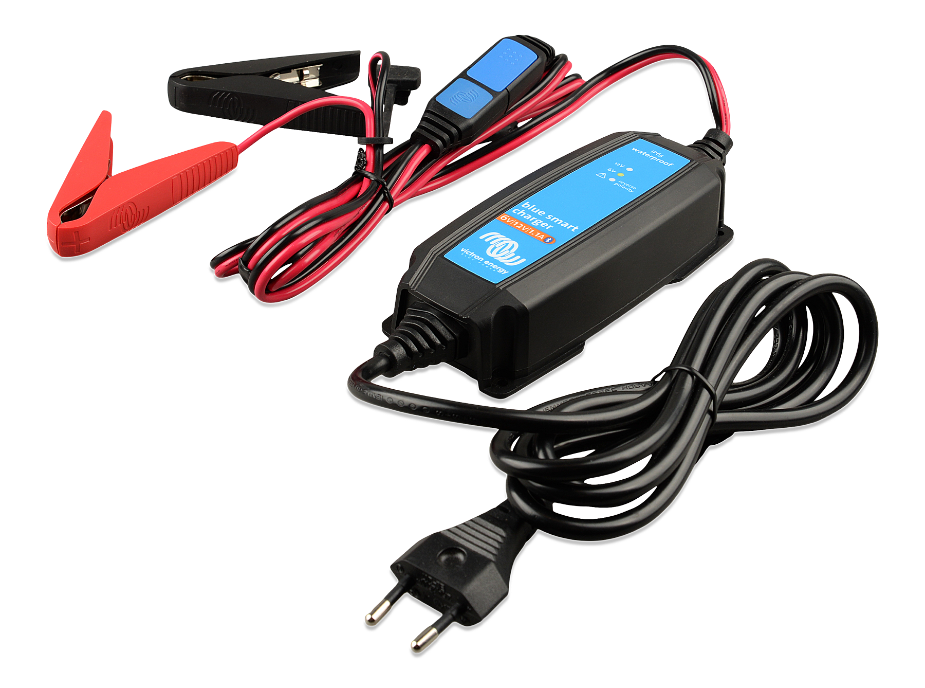 https://www.service-doebeln.de/shop/images/product_images/original_images/BPC120134034R_Blue-Smart-IP65-Charger-6V12V-1.1-230V-CEE-716-Retail-left-.png